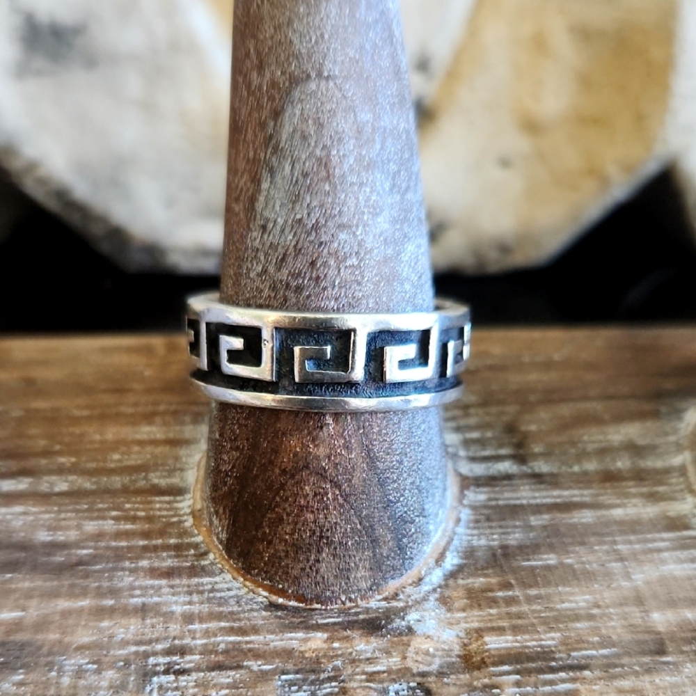 Silver Greek Key Pattern Ring